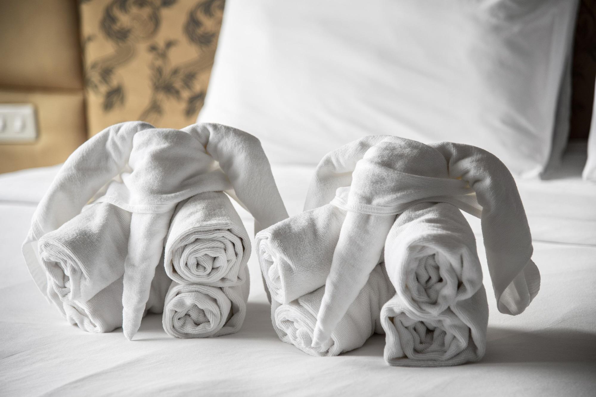 Ayothaya Riverside Hotel Phra Nakhon Si Ayutthaya Ngoại thất bức ảnh
