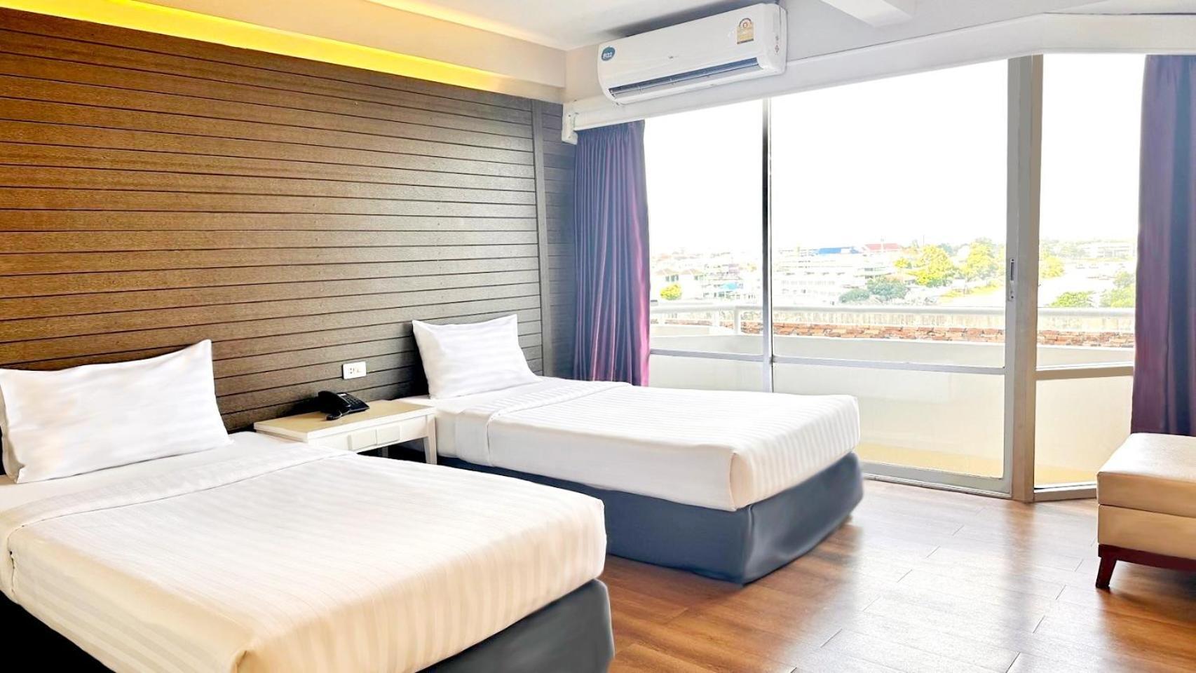 Ayothaya Riverside Hotel Phra Nakhon Si Ayutthaya Ngoại thất bức ảnh